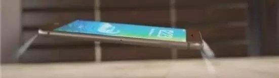 手撕屏幕，尿液充電，耳朵解鎖，盤點科技圈奇葩商標專利