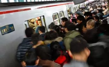 春節返京，首都各地陸續上演大片，有你的角色么？