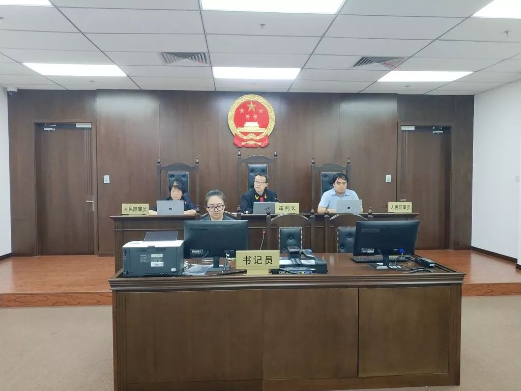 “大潤發瑪特”商標行政案件開庭審理