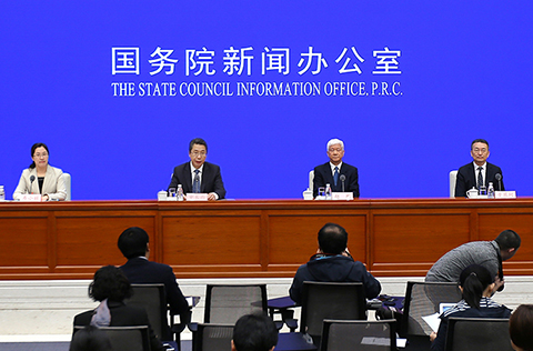 趙剛：對惡意商標注冊申請人，除了商標被駁回、無效外，還可以給予警告和罰款等行政處罰！