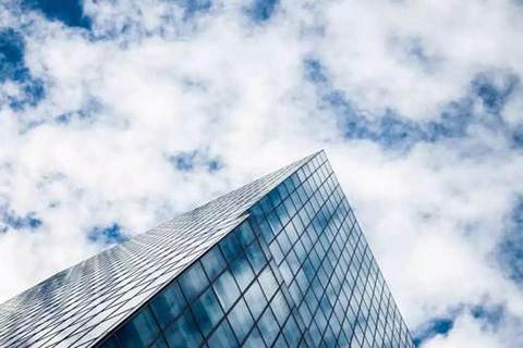 初創企業應如何應對知識產權使用過程中的挑戰？