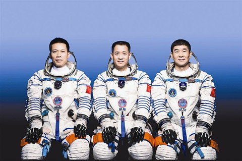 湖南大學“獨占”航天服設計成果？湘潭大學：知識產權歸我校