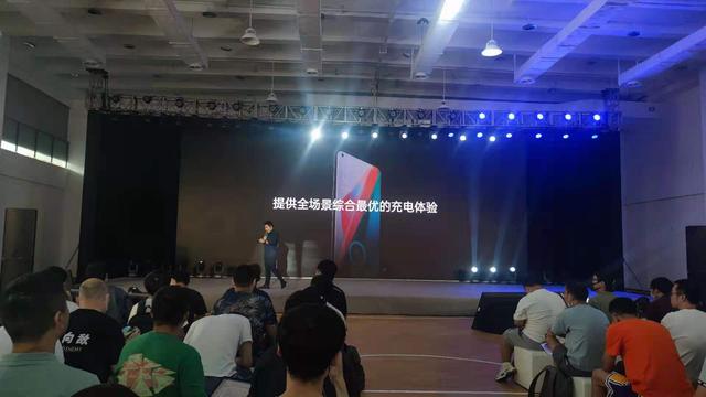快充只看功率？OPPO發布多項“黑科技”，探索智慧新閃充