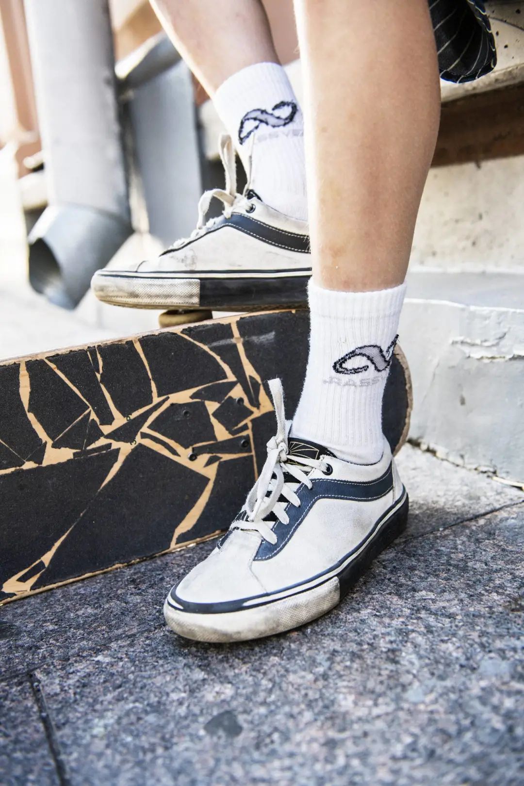 黎明即將來臨！Rassvet x Vans 全新聯名即將發布