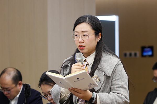 1711703709198756.jpg 中國新聞出版廣電報記者提問.jpg