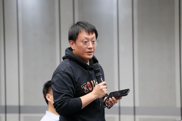 工信部：我國已涌現出專精特新“小巨人”企業1.46萬家，專精特新中小企業超14萬家｜附圖文直播
