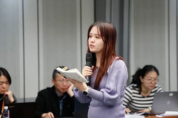 工信部：我國已涌現出專精特新“小巨人”企業1.46萬家，專精特新中小企業超14萬家｜附圖文直播